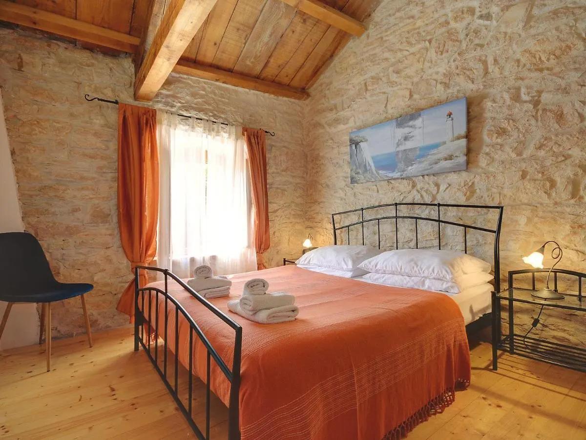 Villa With Private Pool In Central Istria Batlug Croatia