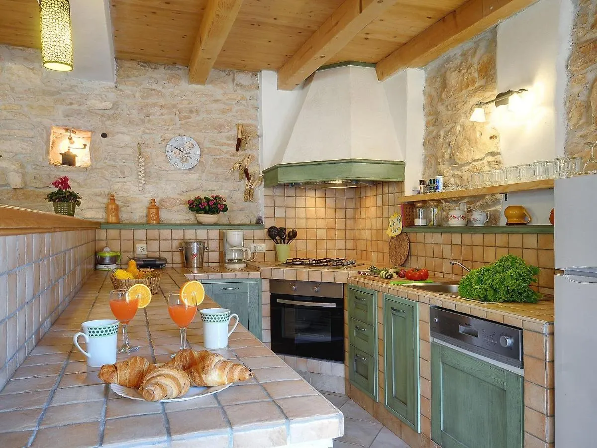Villa With Private Pool In Central Istria Batlug Holiday home